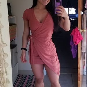 2 fashion nova dresses!